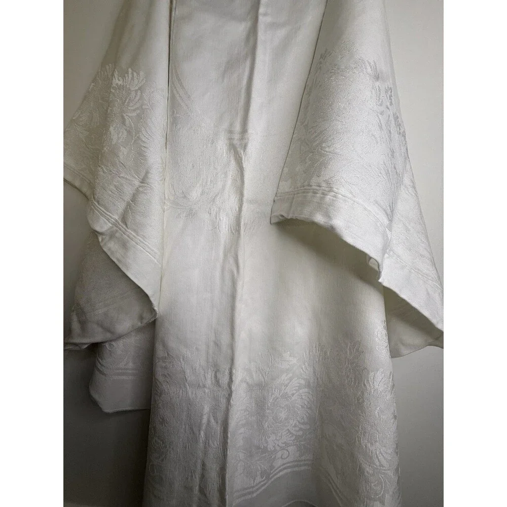 Vintage Ivory Damask Tablecloth 80x110 Semi Round & 10 Napkins 19x19 Set